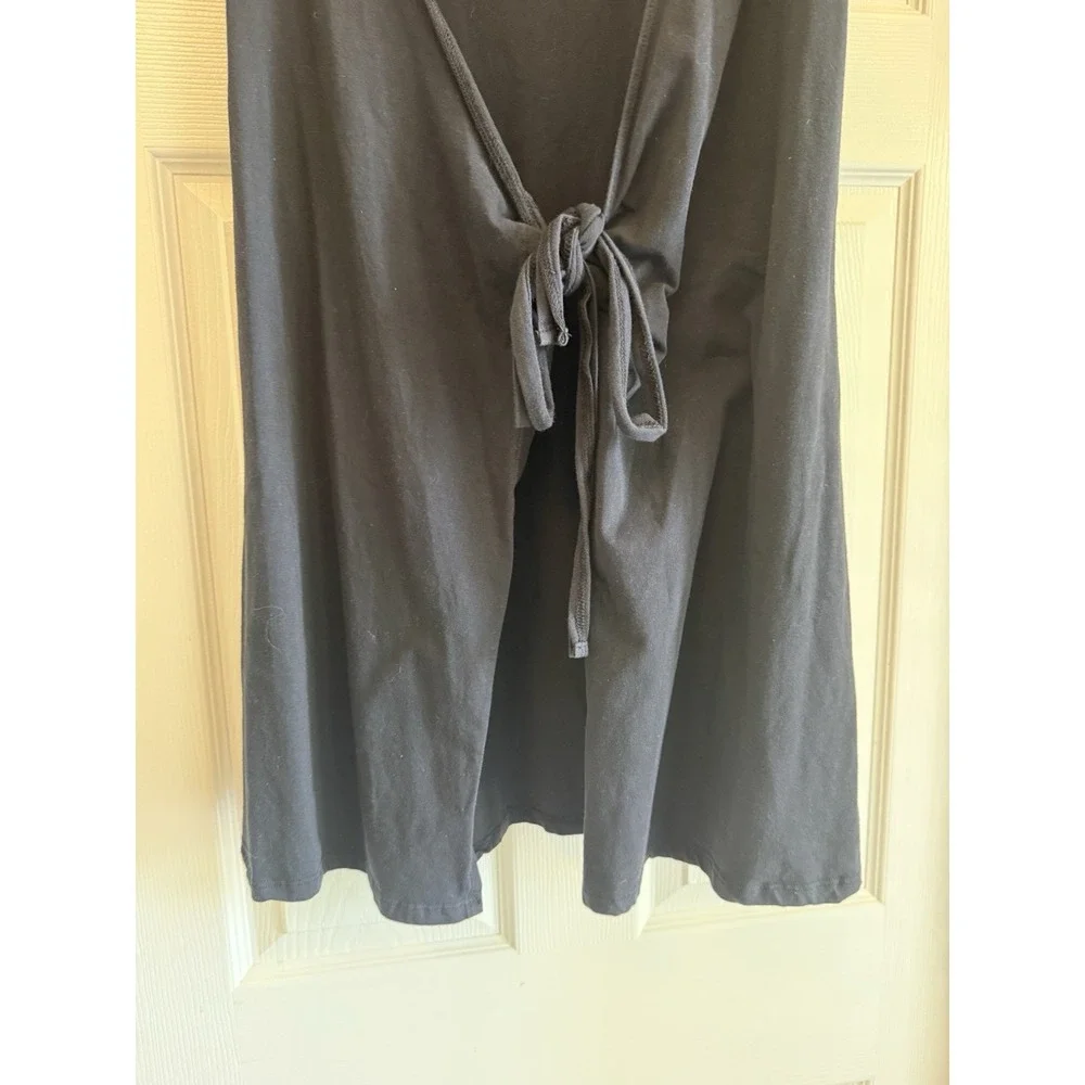 Brandy Melville Wrap Top Women One Size Black Tie Front Sleeveless Deep V-Neck